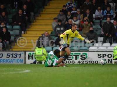 20081122 - v Tranmere Home3 wheelie bin 067.jpg