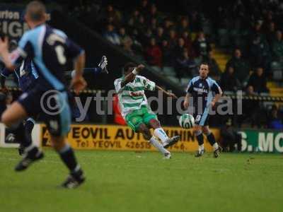 20081122 - v Tranmere Home3 wheelie bin 240.jpg