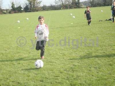 20081029 - autumn soccer school 002.jpg