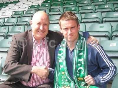 20080521 - Aidan Downes Signing 003.jpg