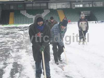 20101224 - Snow clearing christmas eve 010.JPG