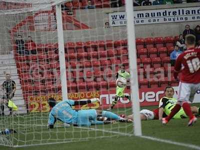 20121117 - swindon 1away  hayter goal 43 200.jpg