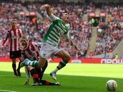 Yeovil v Brentford 190513