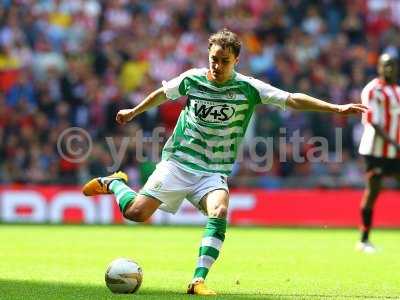 Yeovil v Brentford 190513