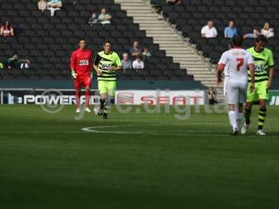 20120915 - mk dons1 away 048.JPG