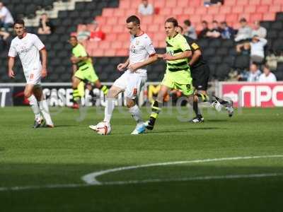 20120915 - mk dons1 away 073.JPG