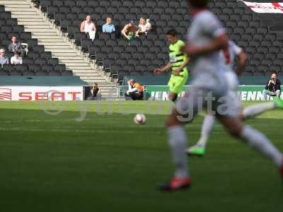 20120915 - mk dons1 away 161.JPG