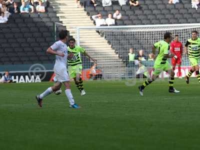 20120915 - mk dons1 away 249.JPG