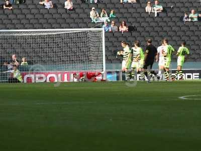 20120915 - mk dons1 away 273.JPG