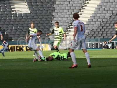 20120915 - mk dons1 away 308.JPG