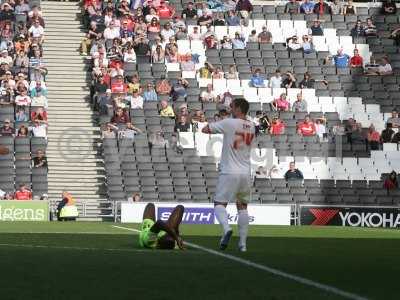 20120915 - mk dons 2 away 061.JPG