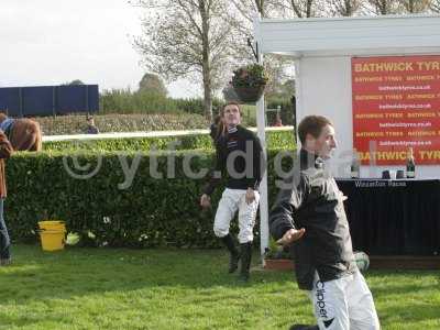 20121018 - wincanton racing 200.JPG