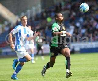 20090829 - v huddersfield 4away 159x320.jpg