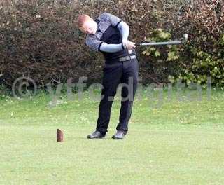 20120416 - golf 041web.jpg