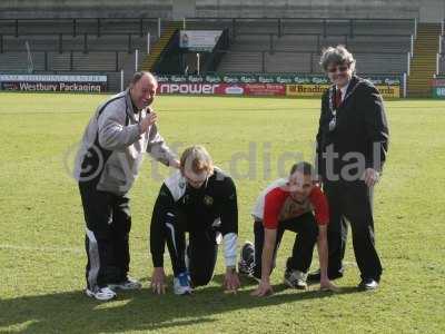 20120305 - sport relief mile 001.JPG