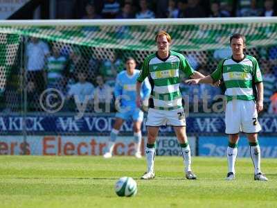 20100417 - Yeovil_v_Southampton_ppauk041.jpg