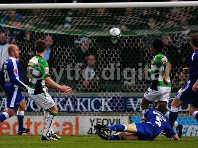 20100413 - Yeovil_v_Millwall_ppauk002.jpg