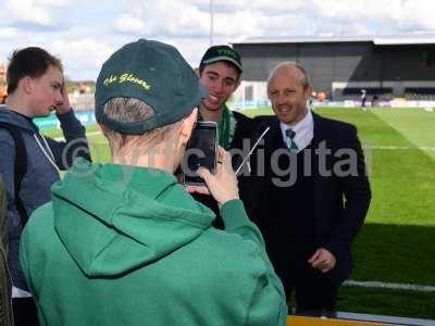 Barnet v Yeovil Town 300416