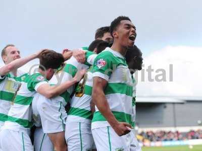 Barnet v Yeovil Town 300416