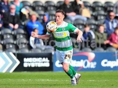 Barnet v Yeovil Town 300416