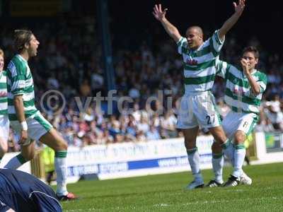 celebration5 goal 1 southend.jpg