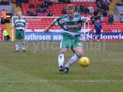 simon wethaaerston 2v darlo away.jpg