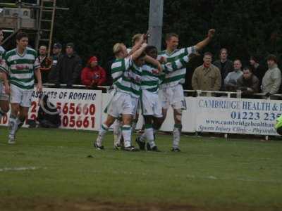 20041205 - players congratulate yemi v histon1.jpg