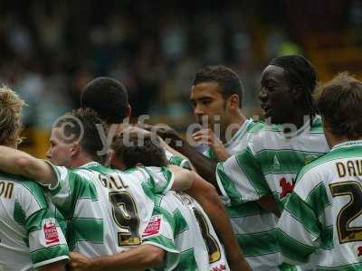 20050917 - Team Celebration v Bradford City Away.jpg