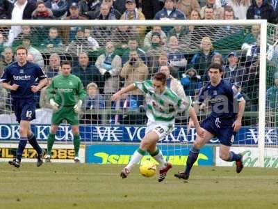 Yeovil Town v Southend United FC Coca Cola League 1