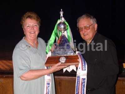 pam n john fry with trophy.jpg