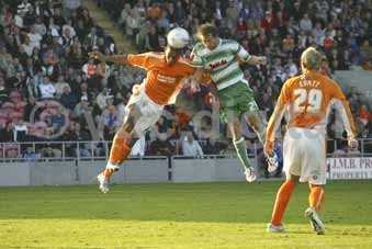 BLACKPOOL_V_YTFC_001BLACKPOOL_V_YTFC_001web.jpg