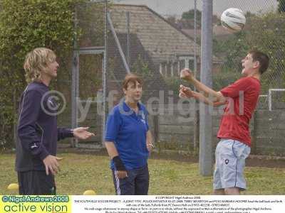 20080703 - YTFC_POLICE_FOOTBALL_002.jpg